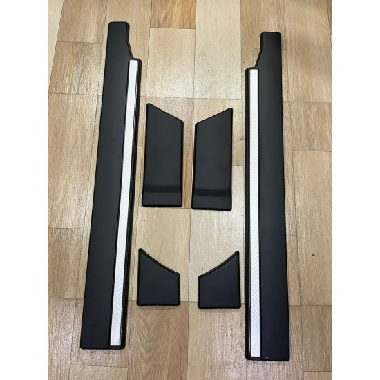 Mahindra Thar ROXX Side Door Cladding