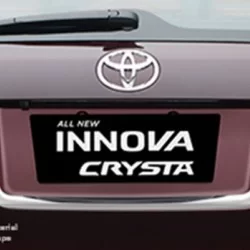  Toyota Innova Crysta Licence Plate Lamp Chrome Garnish