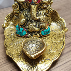 Home Decorative Jaipuri Handicraft Metal Ganesha Idol On Leaf With Diya /Stone Home Decorative Jaipuri Handicraft Metal Ganesha Idol On Leaf With Diya /Stone