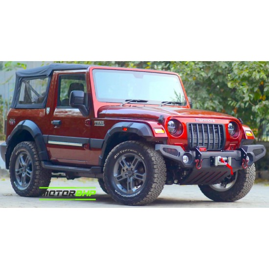 Mahindra Thar 2020 Door Side Beading Black With Sliver Line