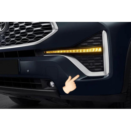 Toyota Hycross Fog Lamp Garnish Cover