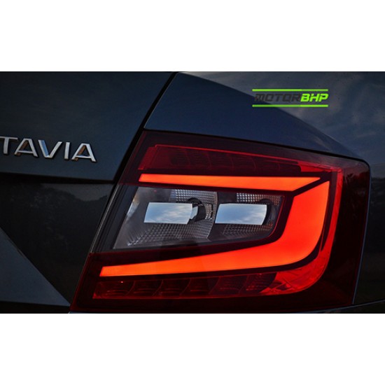 Skoda Octavia LED Tail Light Matrix Mode (2015-2017)